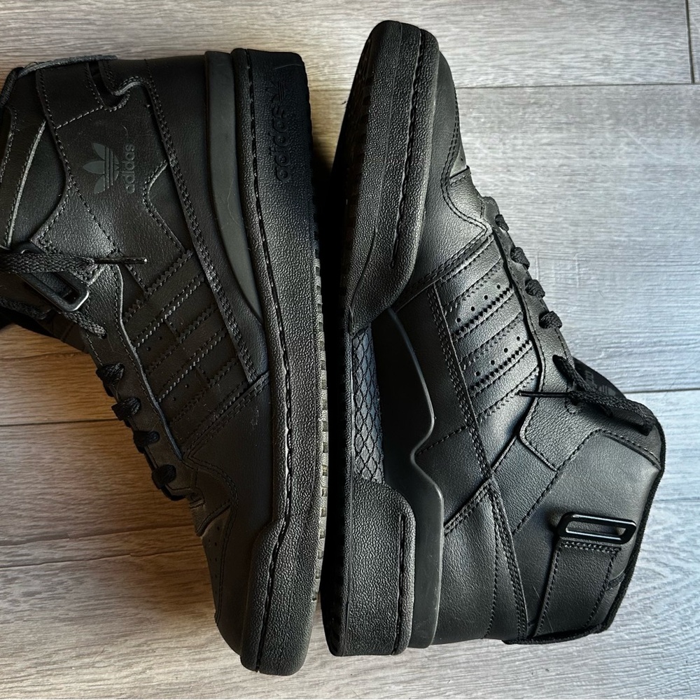 MINT CONDITION: Originals FORUM MID UNISEX High-top trainers black on black